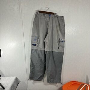 Earth Two Tone Gray Cargo Pants Shorts